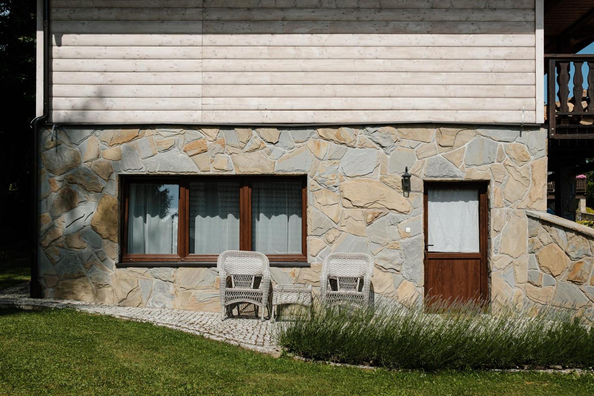 Holiday home Dom Malowany - Wetlina